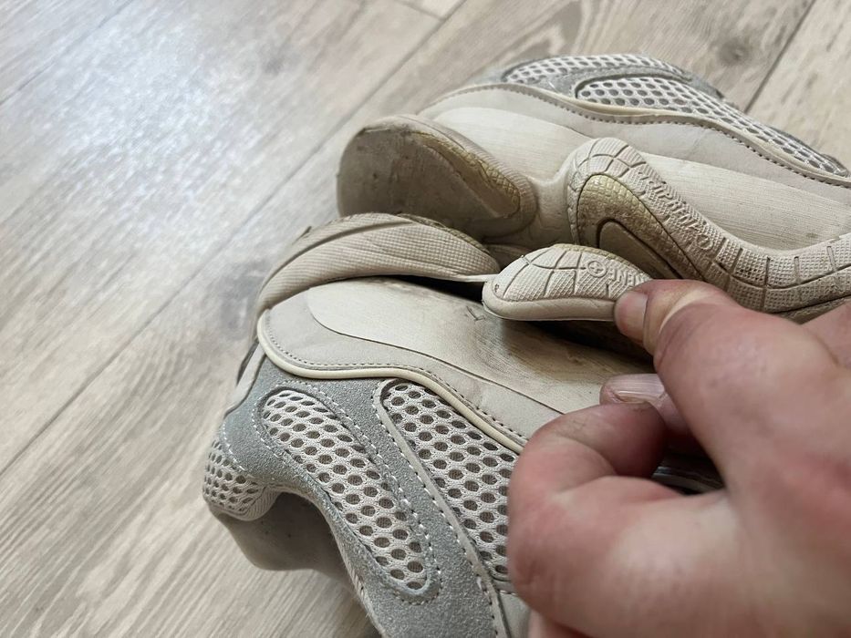 Кроссовки Adidas Yeezy 500 40р.