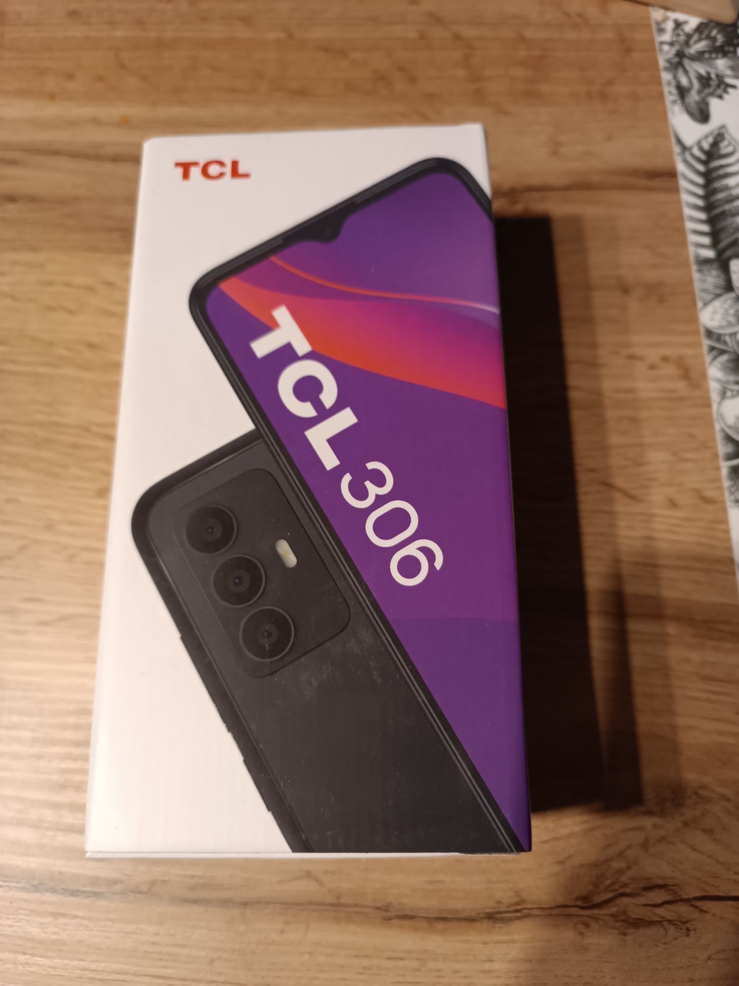 Smartfon TCL 306