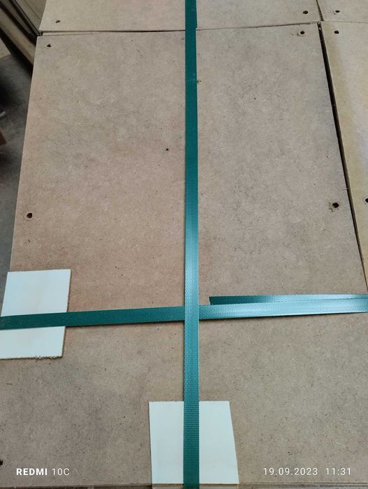 Płyta pilśniowa pod plakaty wyborcze