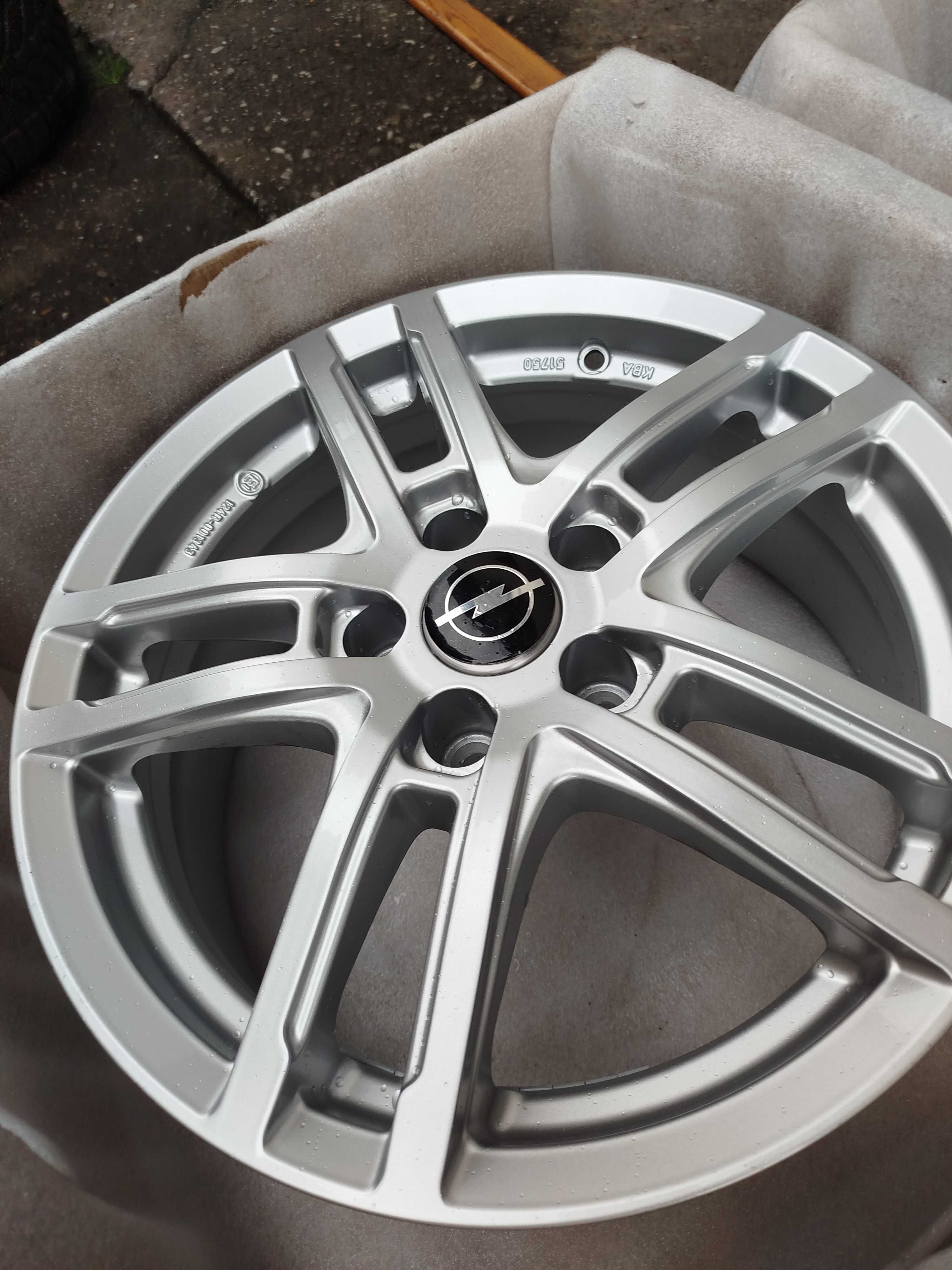 A71#Alufelgi NOWE 5x105 6,5Jx16 ET38 Opel Astra J Astra K Mokka