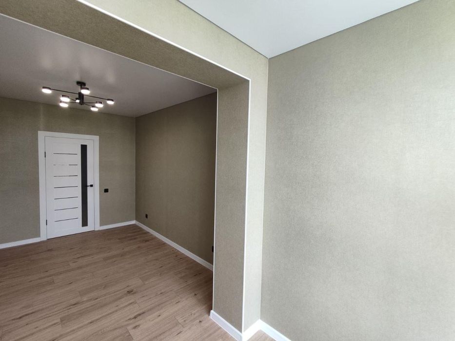 Озерна, Агора! 2к + хол-кімната!  7/10, 68 м²