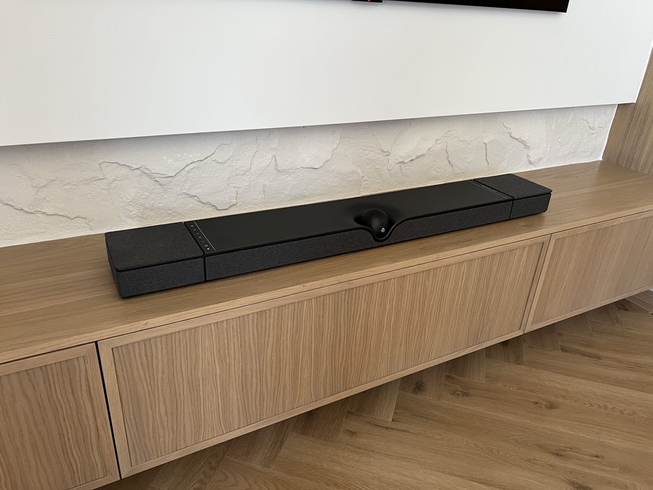 Devialet Dione premium soundbar