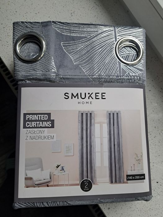 Nowe zasłony na przelotkach 140x250- dwie sztuki, szare srebrny nadruk