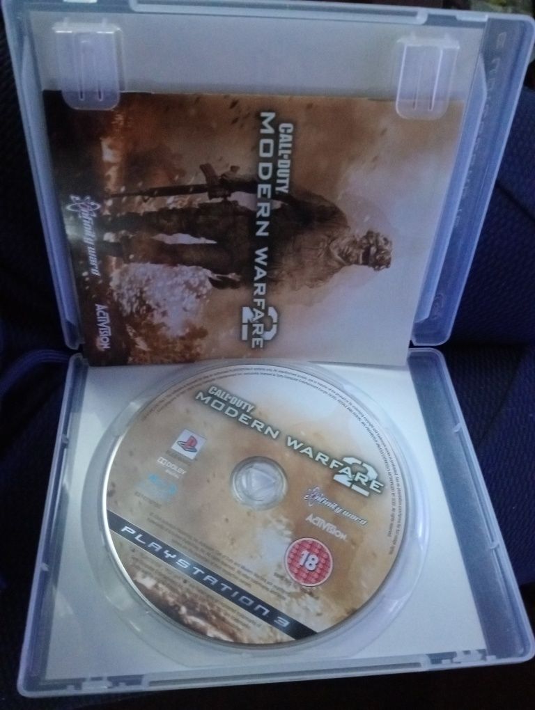 Sprzedam gre o nazwie CALL OF DUTY MODERN WARFARE 2