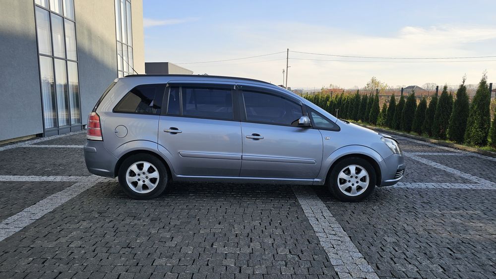 Продам Opel Zafira  7 місць газ/бенз