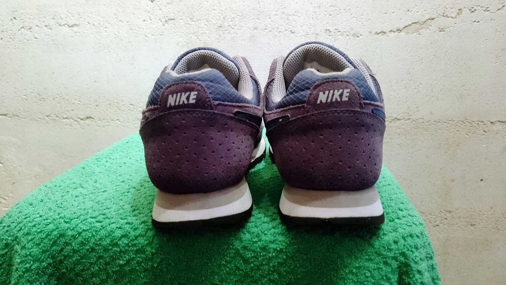 Sneakersy NIKE MD RUNNER r.38 stan bardzo dobry