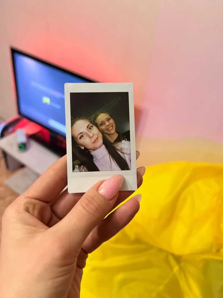 instax mini 12 як новий.