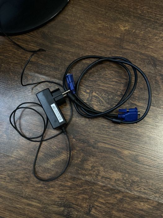 Монітор LG 22M38A-B