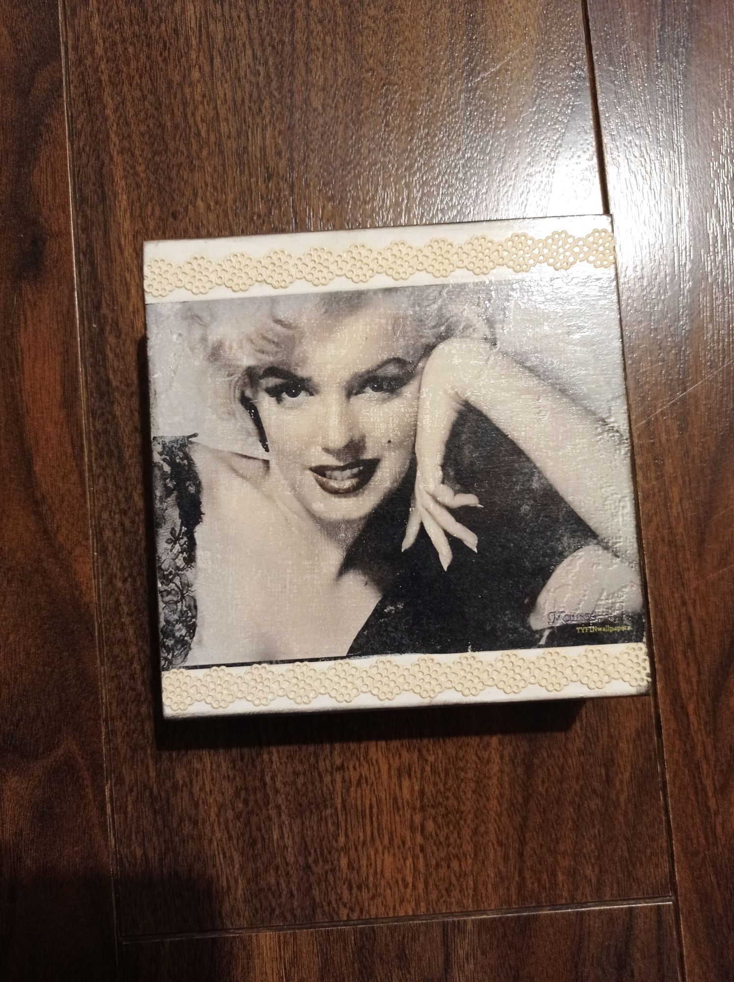 Nowa szkatułka na biżuterię Marilyn Monroe retro