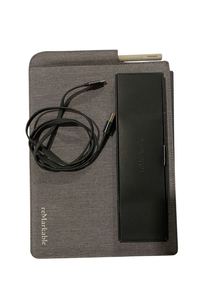 Remarkable 2 com folio - tablet