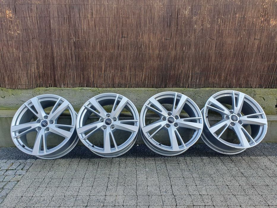 4x Oryginalne 19-stki Audi A3 S3, RS3  5x112