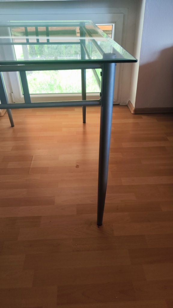 Szklany stół jak nowy Ikea