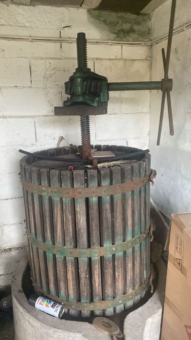 Prensa de esmagar "vinho"