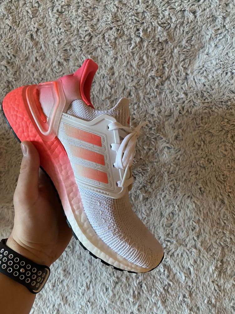 Adidias ultraboost 20