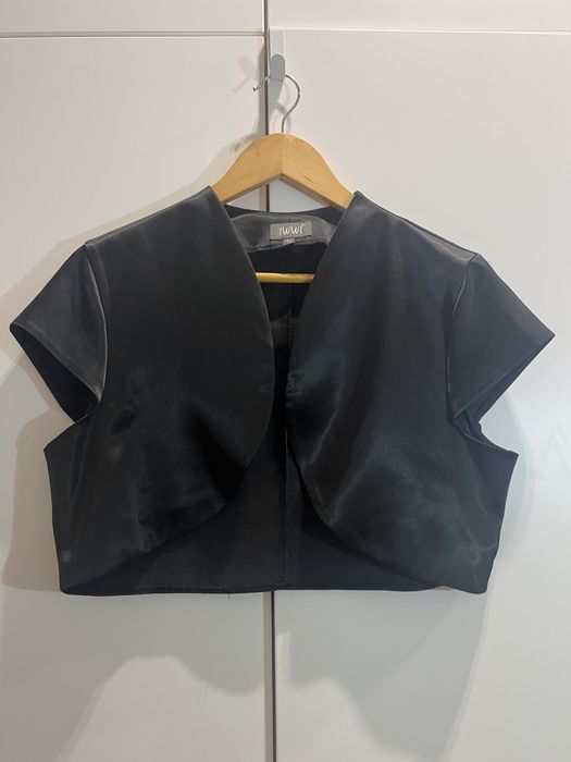 Czarne eleganckie bolerko narzutka kamizelka