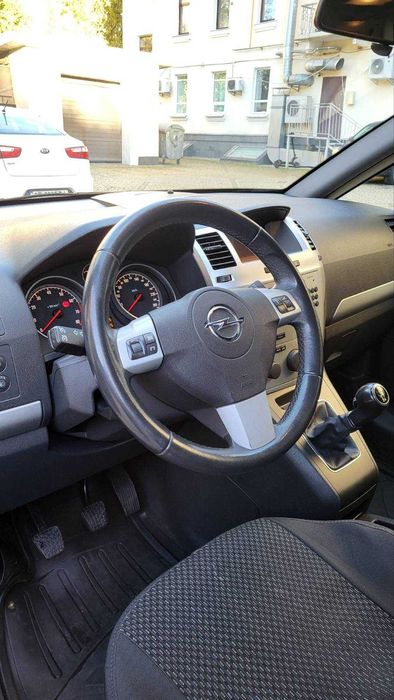 Opel Zafira 2013 р.в., 1.8 бензин