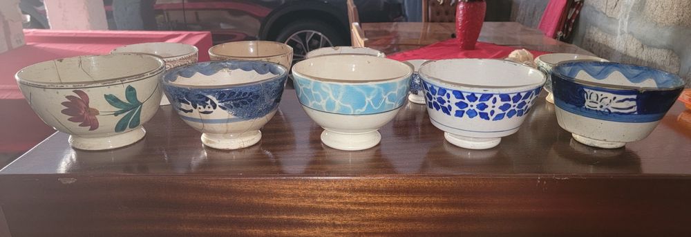 Várias Tigelas Antigas