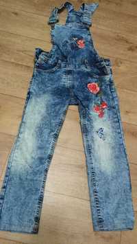 Детские джинсы красивые