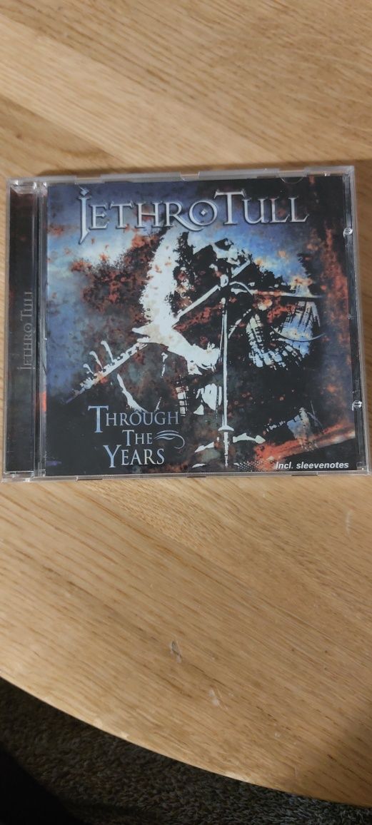 Jethro Tull, through the years,  CD