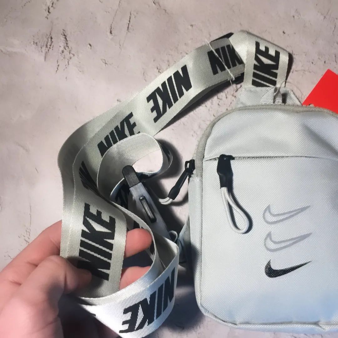 Сумка сумочка месенджер nike барсетка найк банака mini bag маленькая