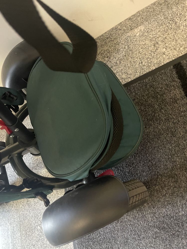 Rower trójkołowy Bentley Onyx Green. Użyty 2 razy. Cena sklepowa 2700.