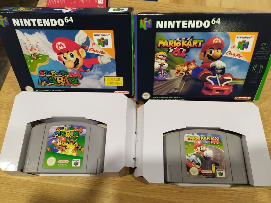 Mario 64 e Mario kart em caixa, Mortal Kombat trilogy e Pokemon Stadiu