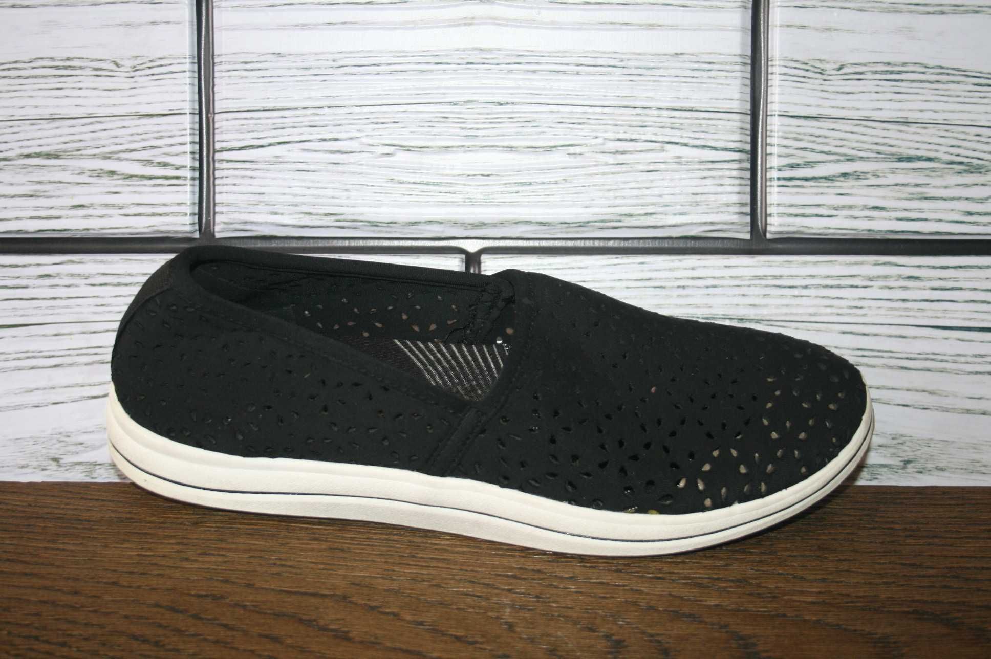 Мокасины Clarks  невесомые 36р.(22, 5 см)