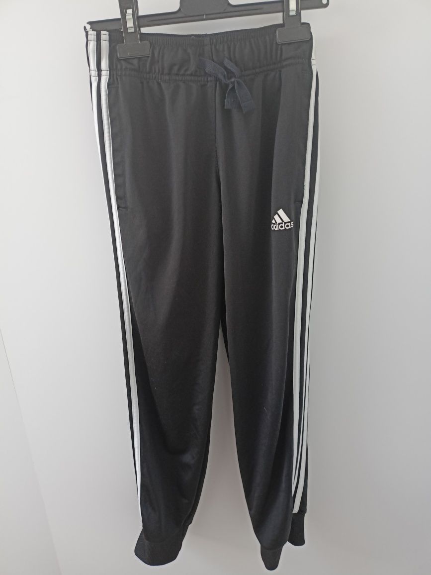 Spodnie dresowe adidas 11-12 lat 152 czarne