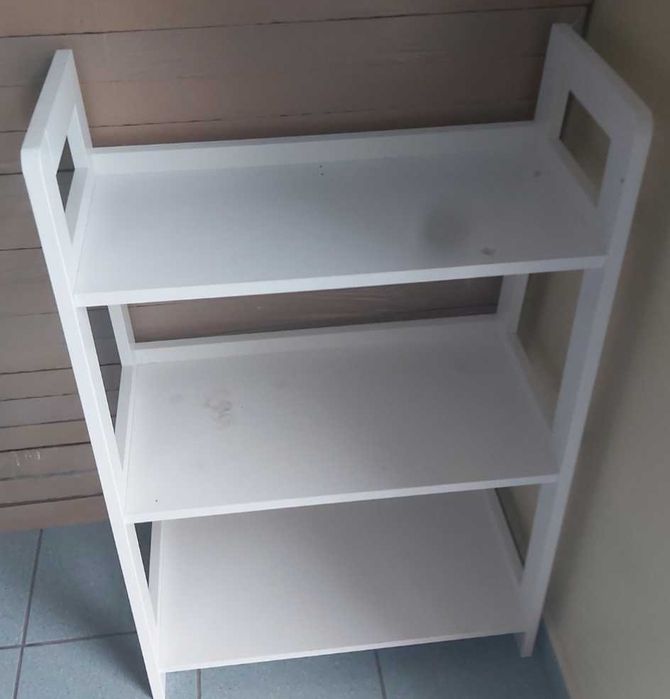 Regał herning 3 półki stan bdb
