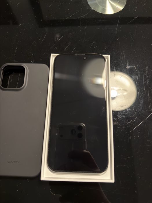 Iphone 16pro max excelente estado