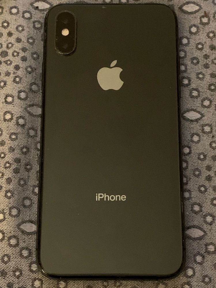Iphone XS black Zoom x10