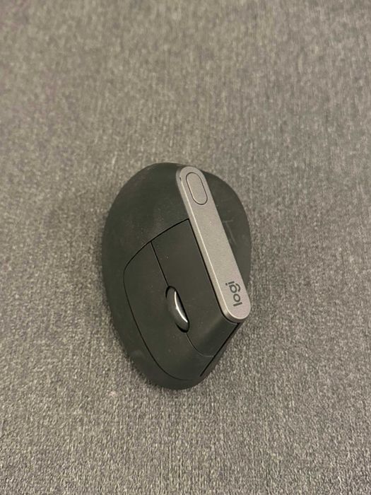 Logitech MX Vertical Ergonomic