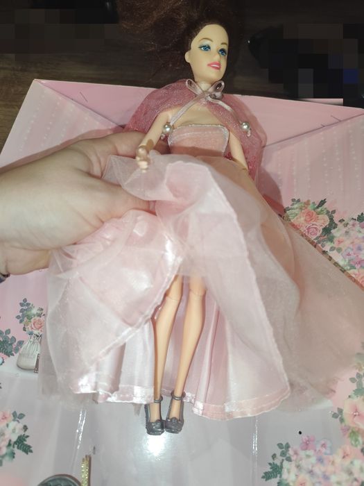 Лялька Лілія в упаковці майже нова