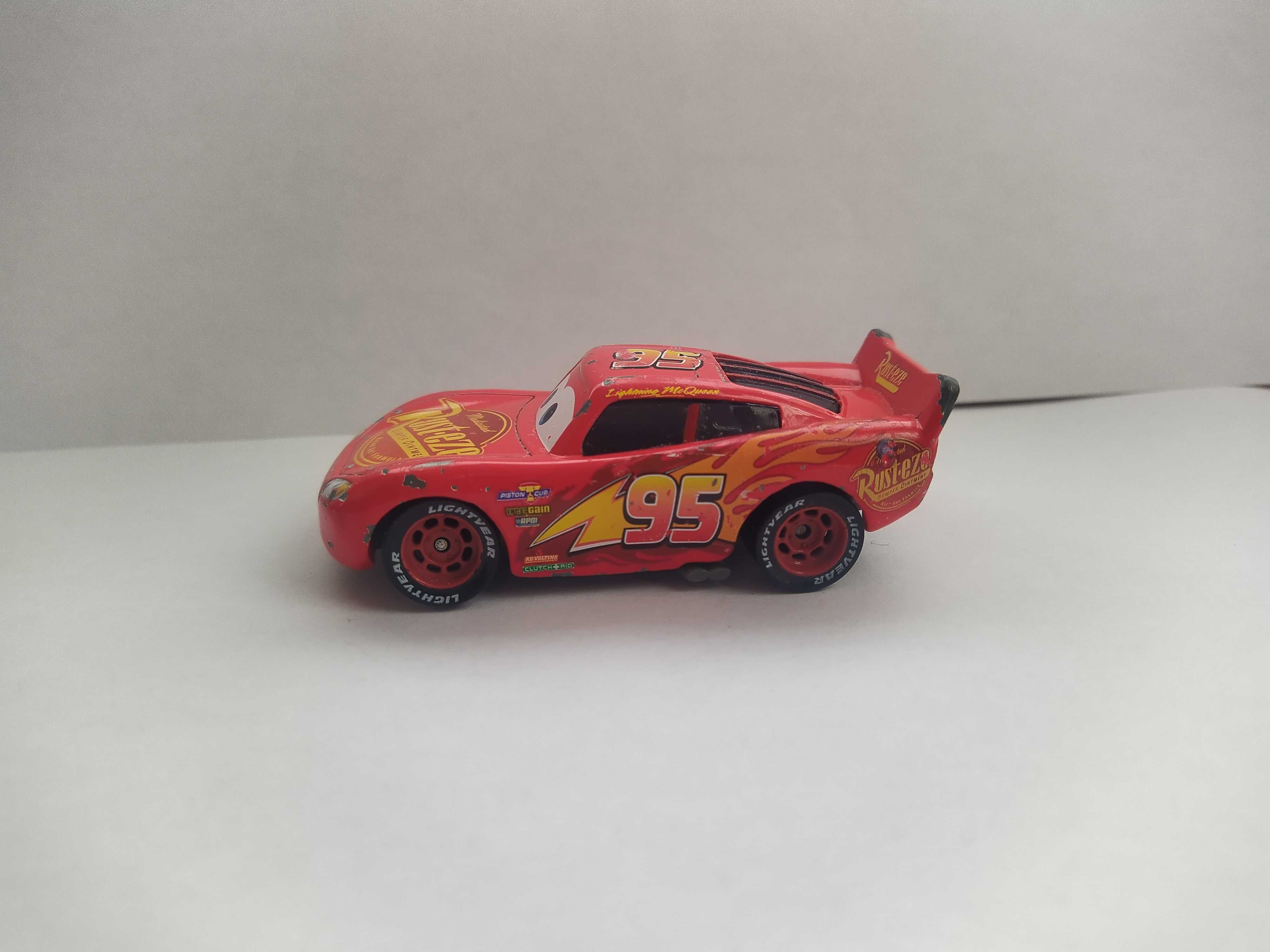 Auta Cars 3 - Zygzak McQueen Rust-eze #95- Disney/Pixar Mattel