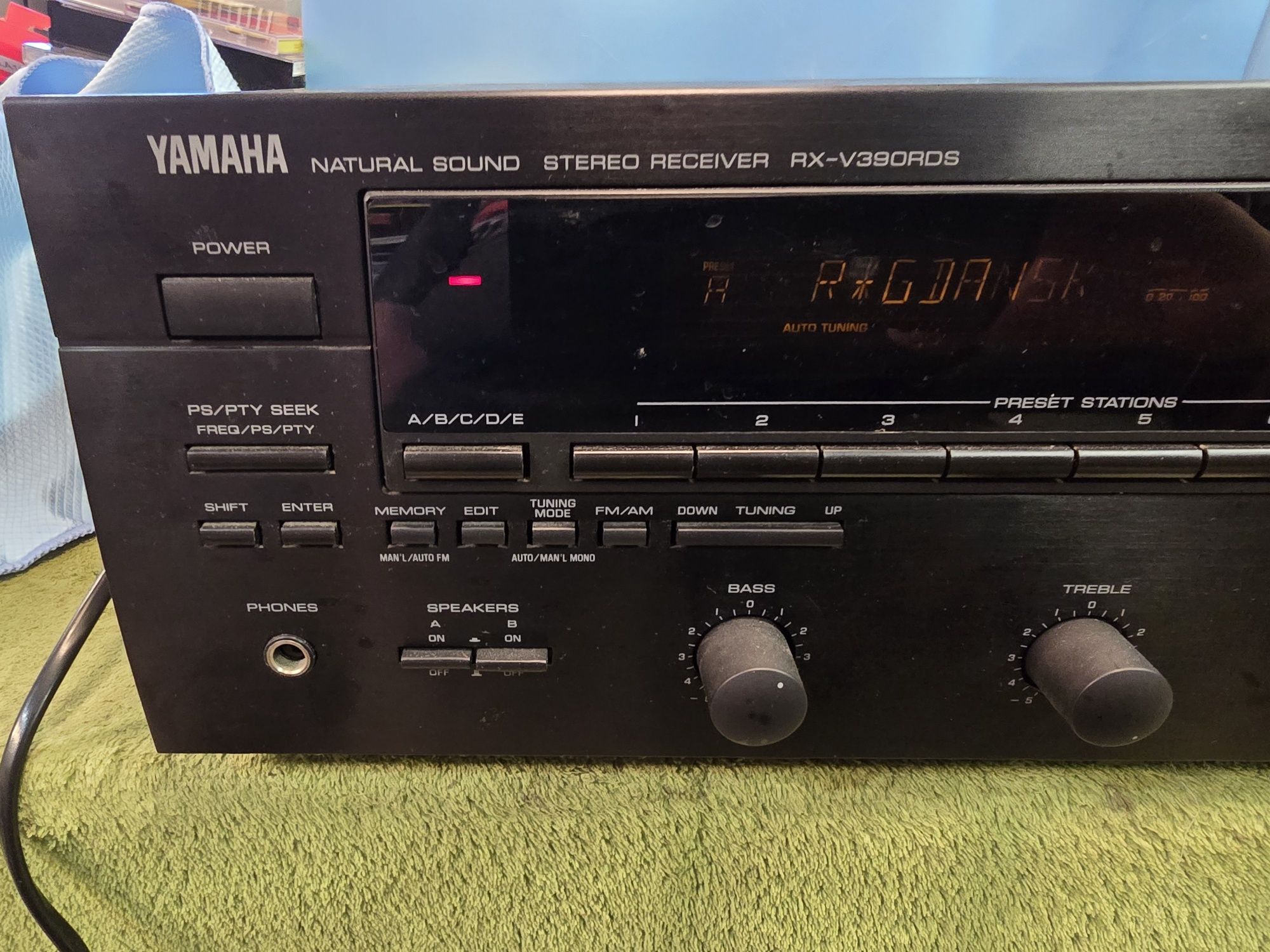 YAMAHA RX-V390 amplituner kina domowego 5.1.