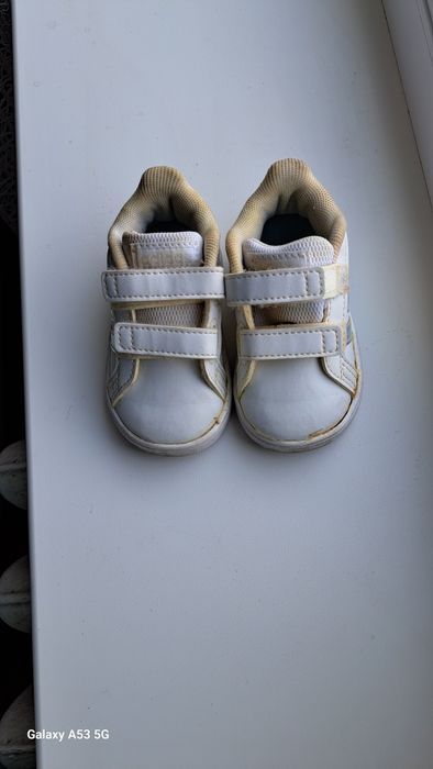 Кросівки adidas для дівчинки 19р і 20р