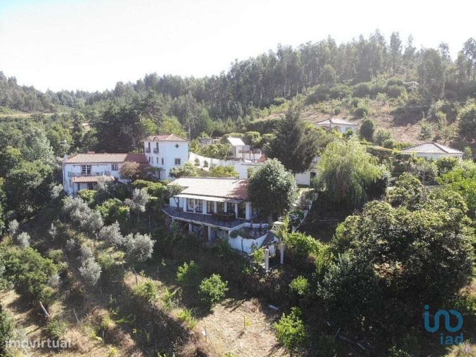 Quinta T6 em Pedrógão Grande de 595,00 m2