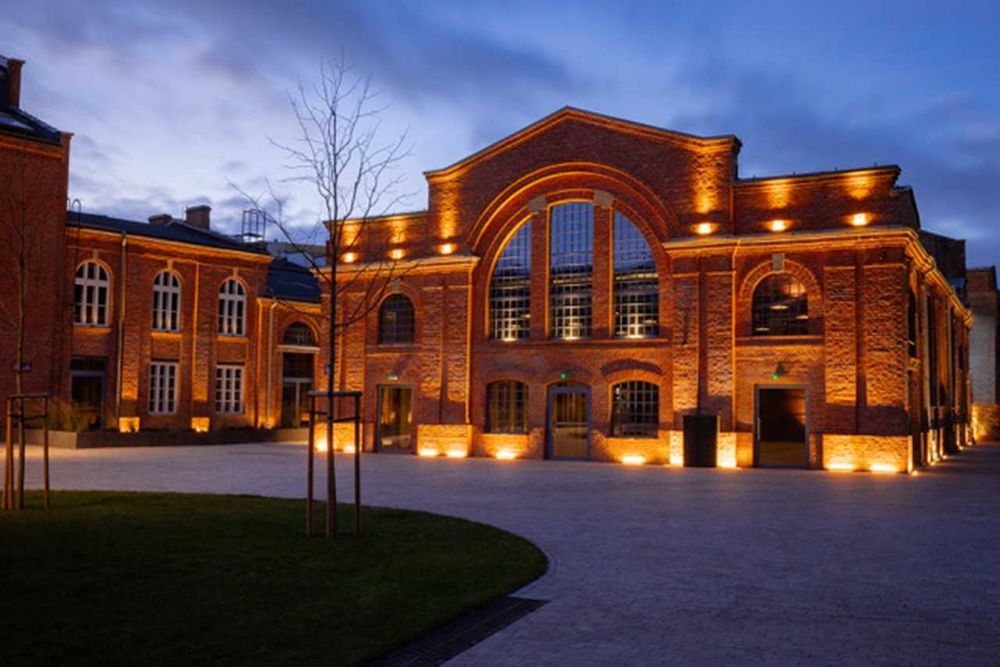 Odrestaurowany budynek w standardzie premium