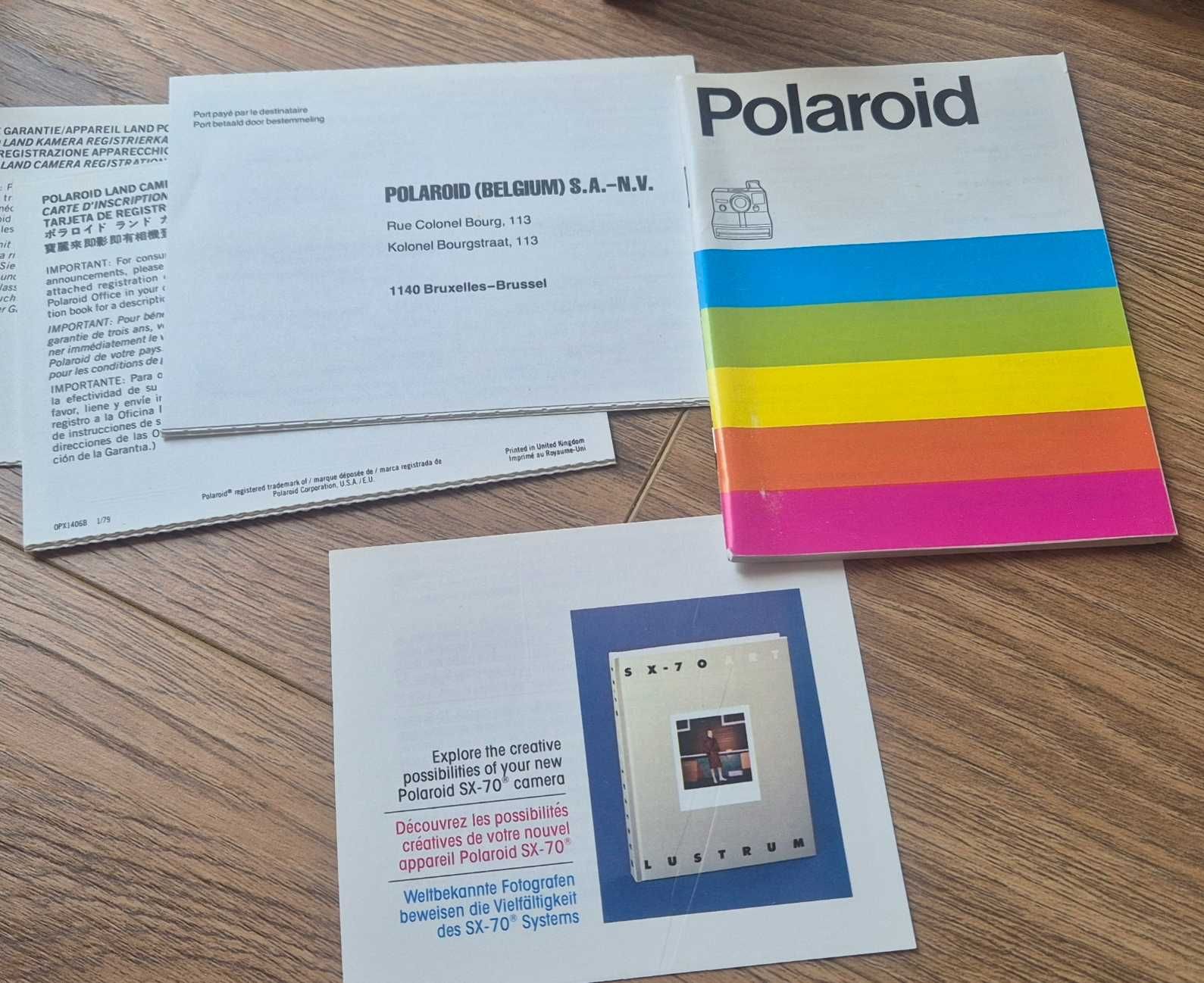 Polaroid 1000 Red Button - SX70