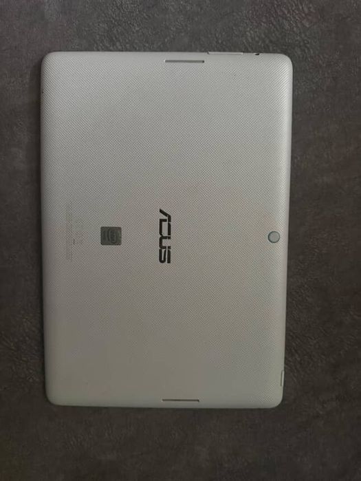 Планшет Asus ME302c