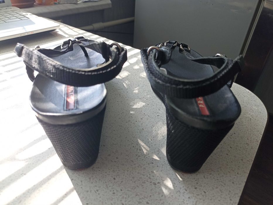 Prada босоножки на платформе оригинал