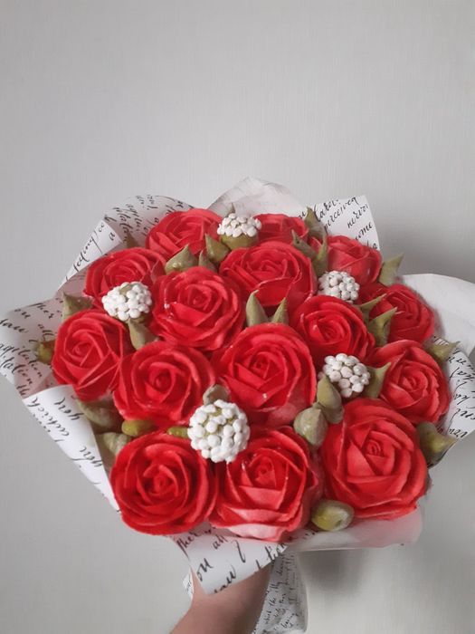 Зефірний букет на день вчителя. Зефір. Зефірні квіти. Съедобный букет.