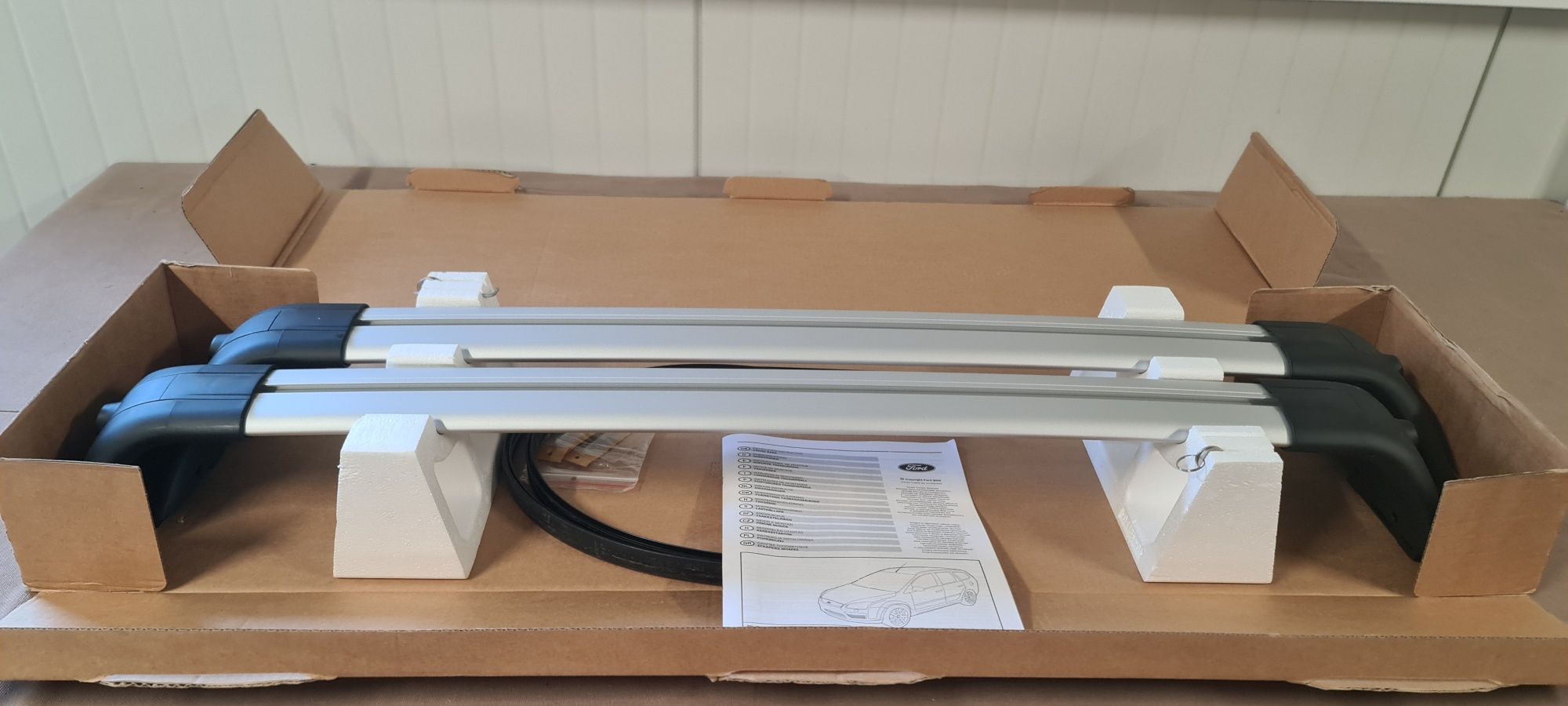 Ford Focus MK2 Kombi Nowe Poprzeczki dachowe  Bagażnik dachowy Oem