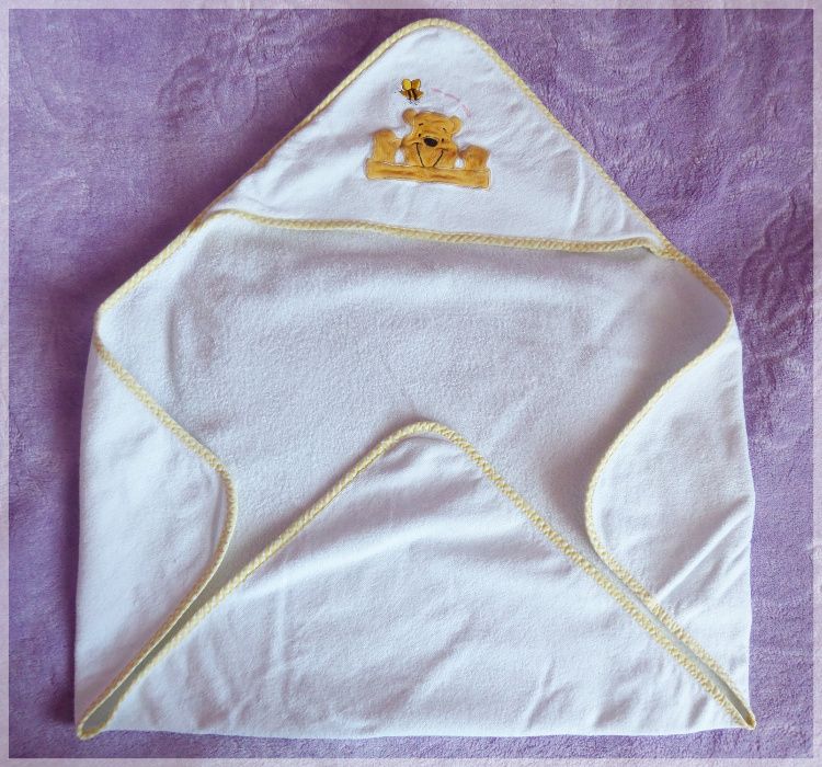 Recznik z kapturem 75x75 cm.