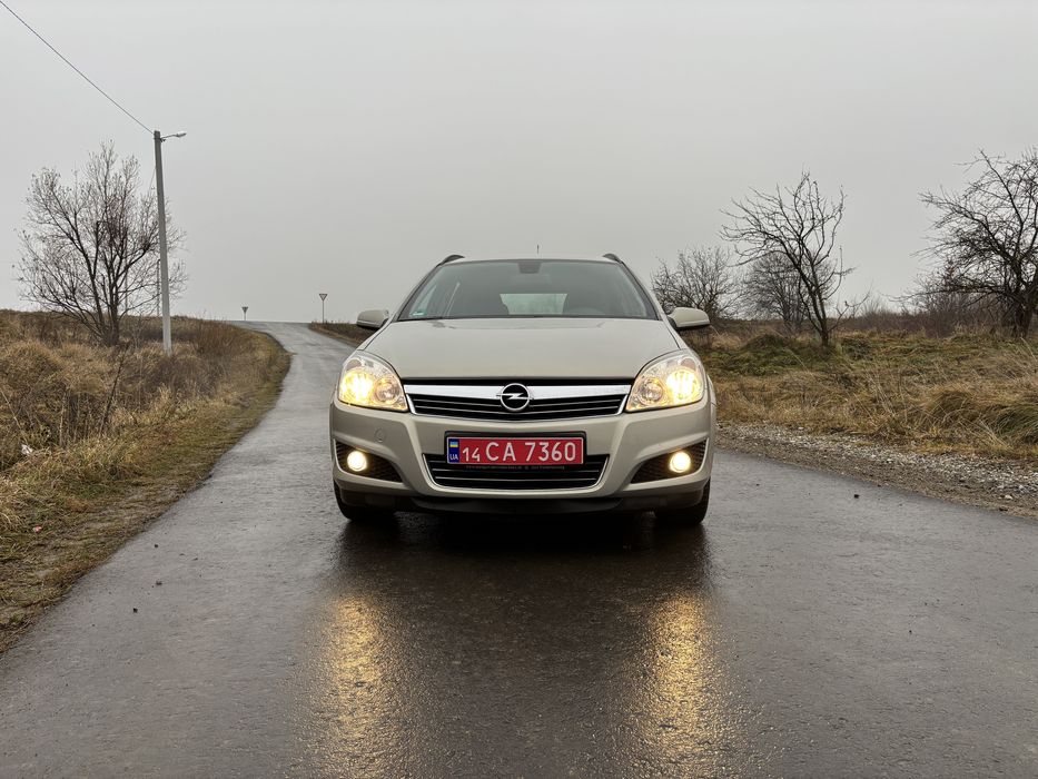 Opel Astra H 2007 1,6 бензин