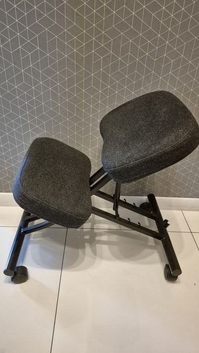 Krzesło na kólkach, klęcznik, klękosiad Eifred Ikea