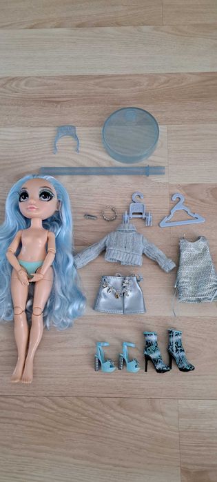 Lalka RAINBOW HIGH niebieska