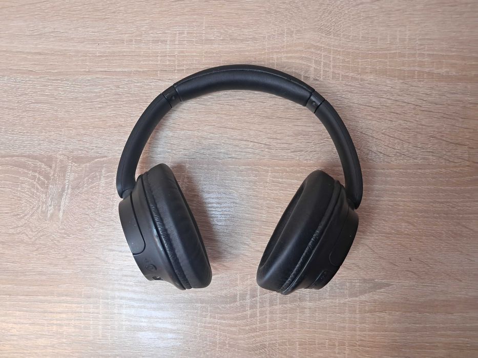 Бездротові навушники Sony WH-CH720N Black