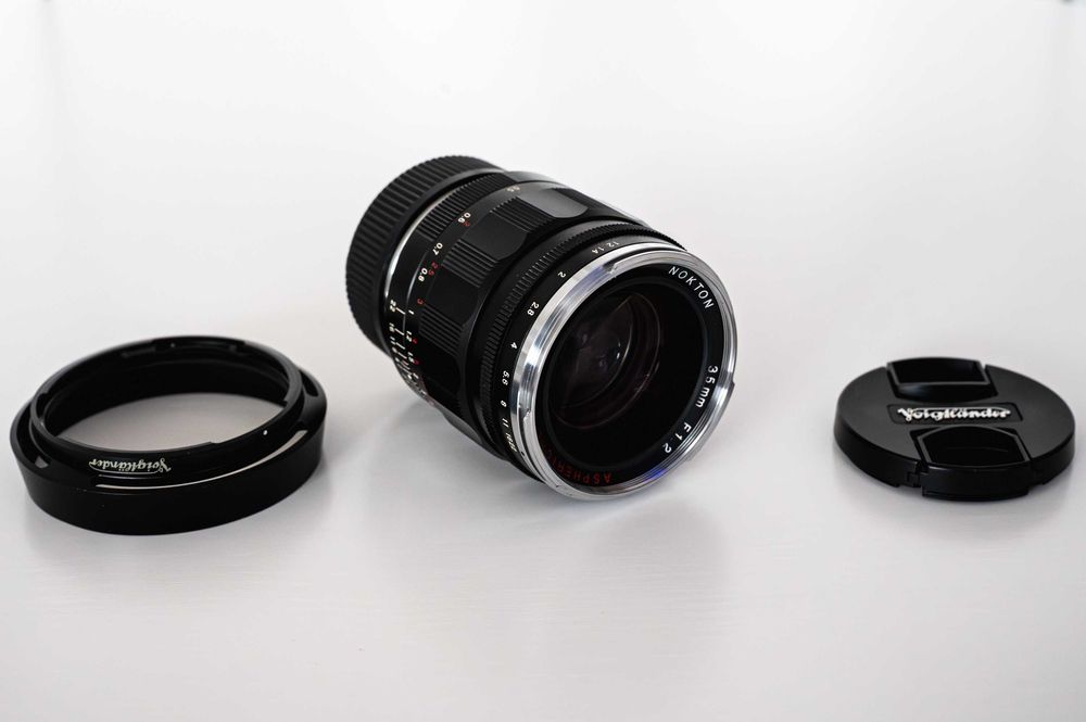 Voigtlander 35mm f/1.2 Nokton ASPH II (Leica M)