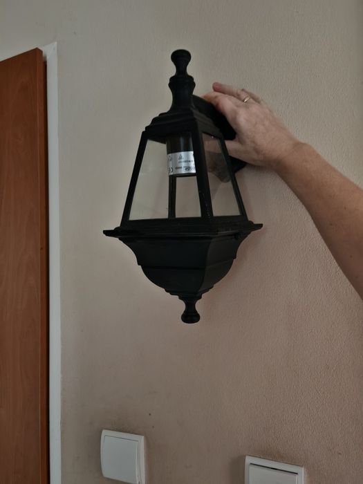 Lampa zewnętrzna